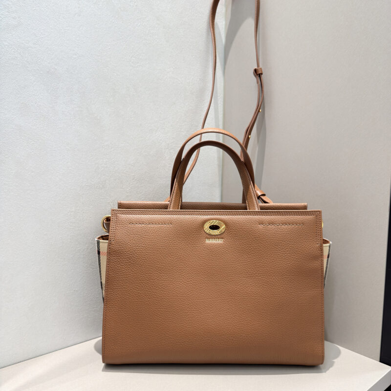 Burberry Cotswolds 格纹托特包  型号0611 棕色