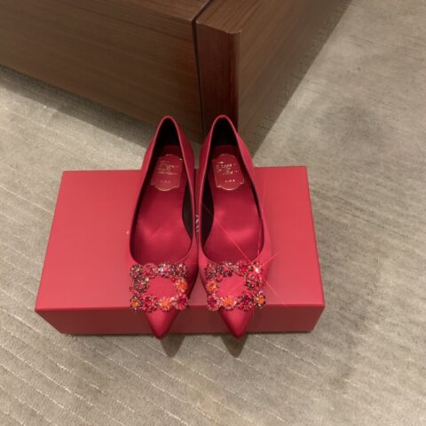 Roger Vivieri 钻扣真丝平底鞋