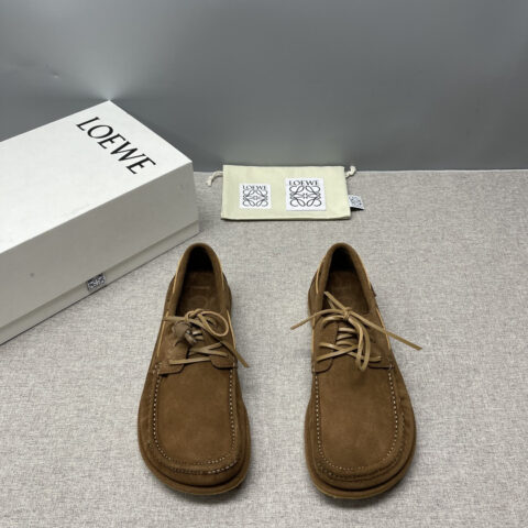 LOEWE 商务皮鞋
