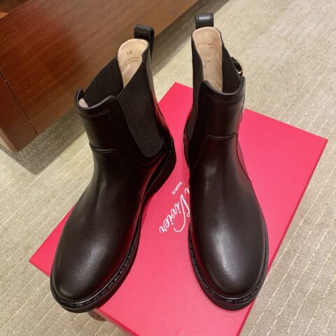 Roger vivier 新款切尔西靴子