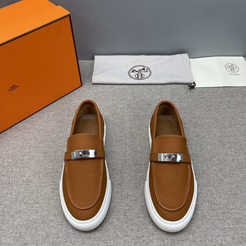 HERMES 经典Kelly扣点亮鞋乐福鞋系列