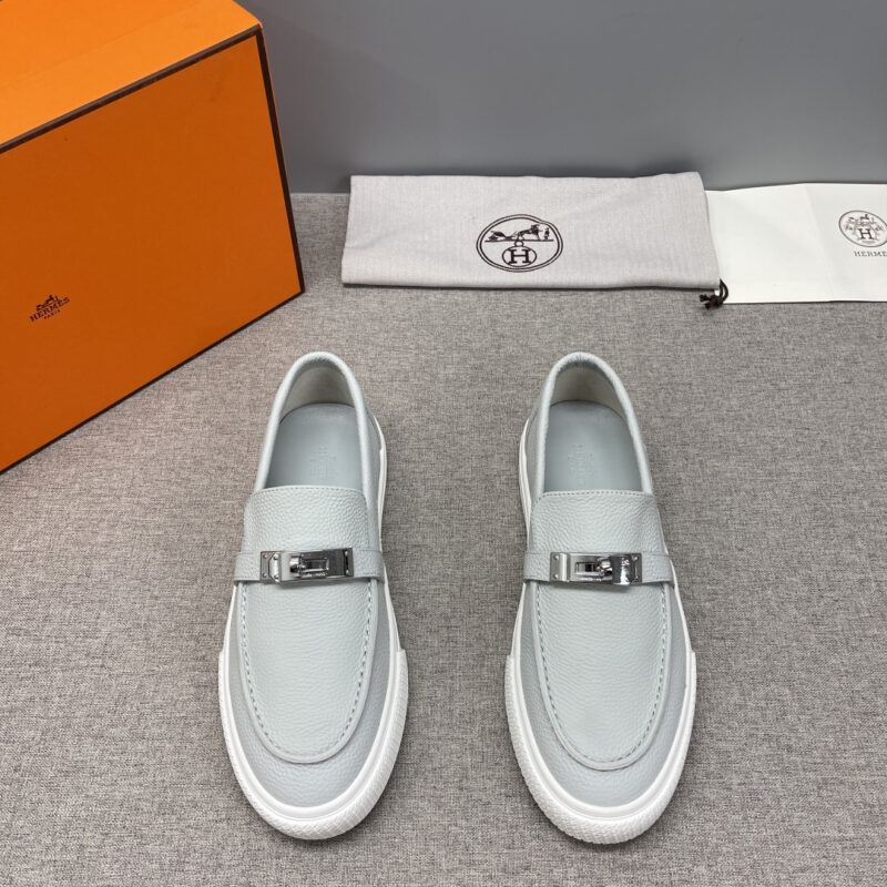 HERMES 经典Kelly扣点亮鞋乐福鞋系列