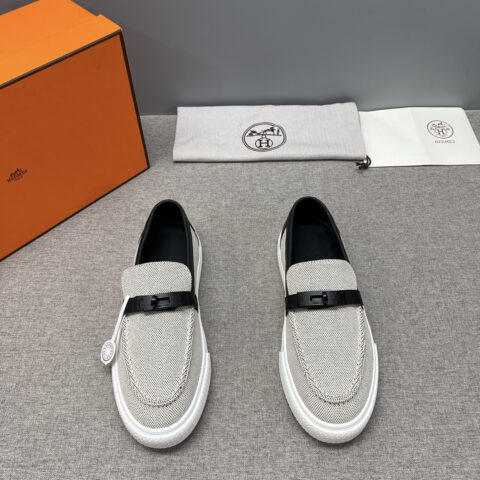 HERMES  帆布乐福鞋系列