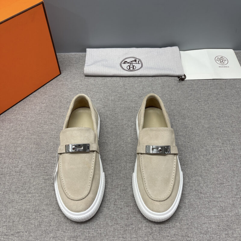 HERMES 经典Kelly扣点亮鞋 乐福鞋系列