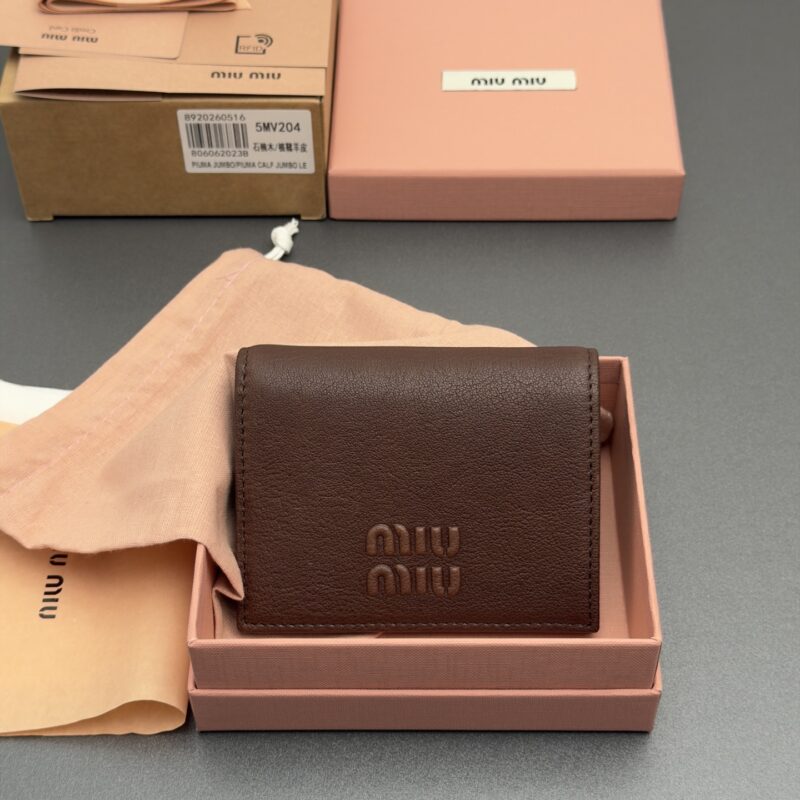 MIUMIU 复古皮革小号钱包 编号:5MV204  石南木/植鞣羊皮