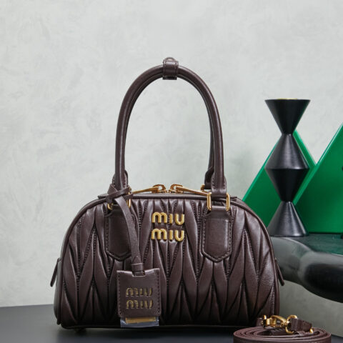 MIUMIU Miu家新款保龄球包包 5BB191石楠木