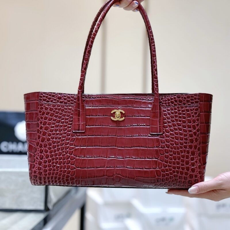 CHANEL 26S Cerf 鳄鱼纹托特包👜 AS6243