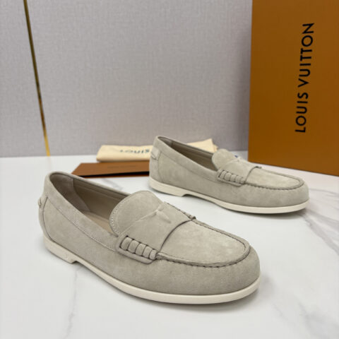 LV  新品男士休闲乐福鞋