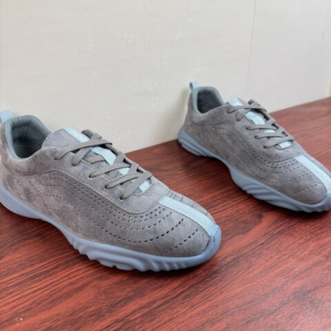 HERMES Neon系列运动鞋 货号：H241201Z 灰色