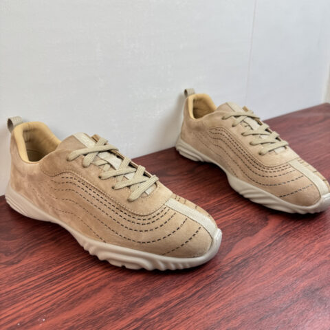 HERMES Neon系列运动鞋 货号:H241201Z 棕色