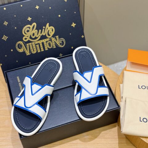 LV L家Waterfront凉拖