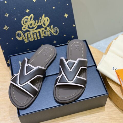LV L家Waterfront凉拖