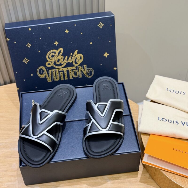 LV L家Waterfront凉拖