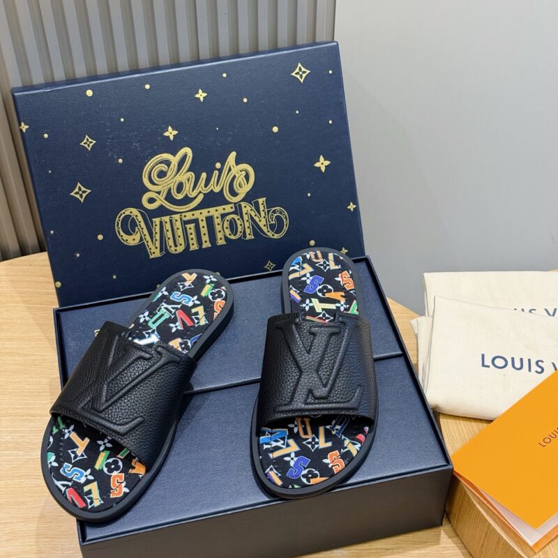 LV L家Waterfront凉拖