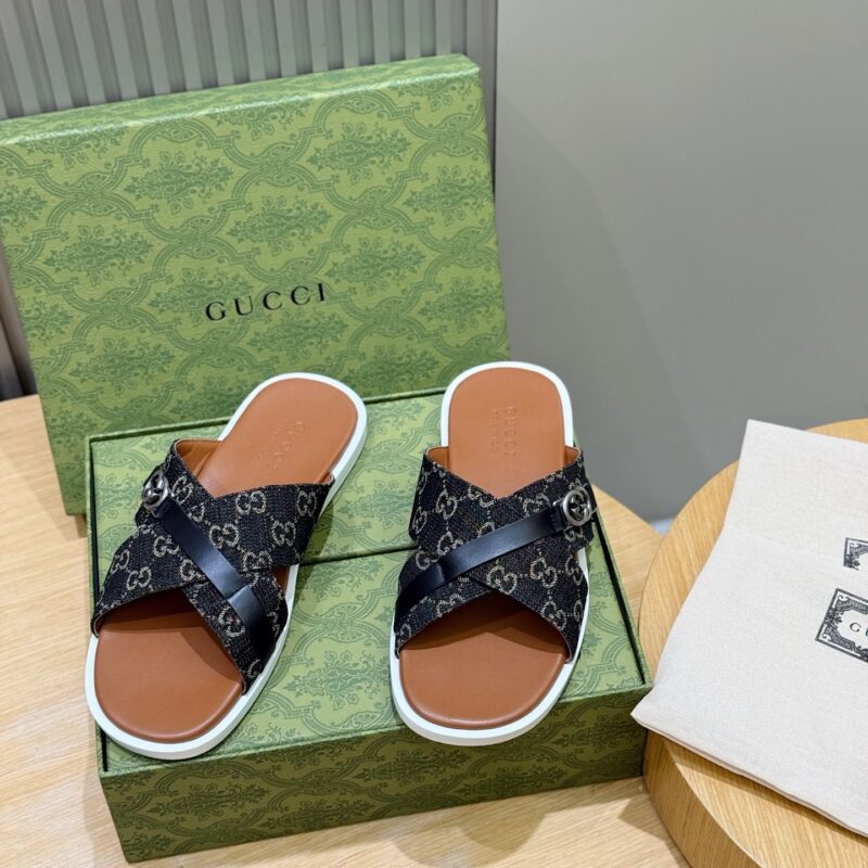 GUCCI 男士互扣式双G拖