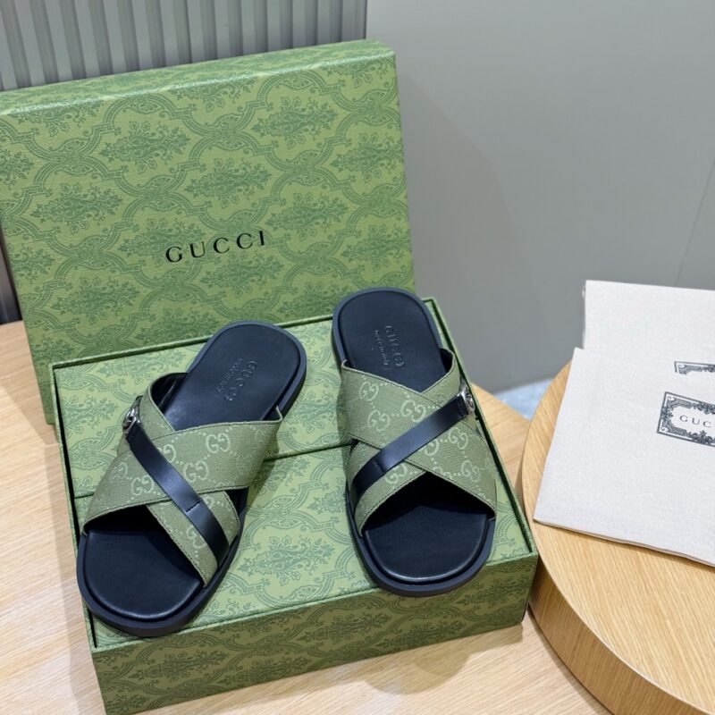 GUCCI 男士互扣式双G拖