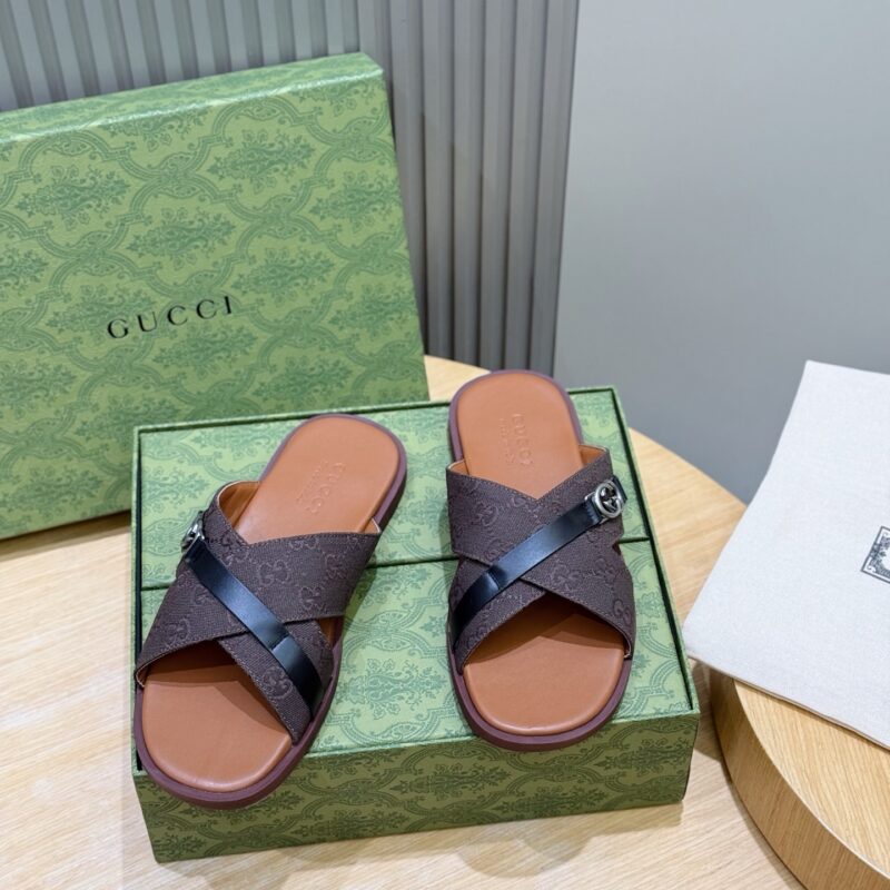 GUCCI 男士互扣式双G拖