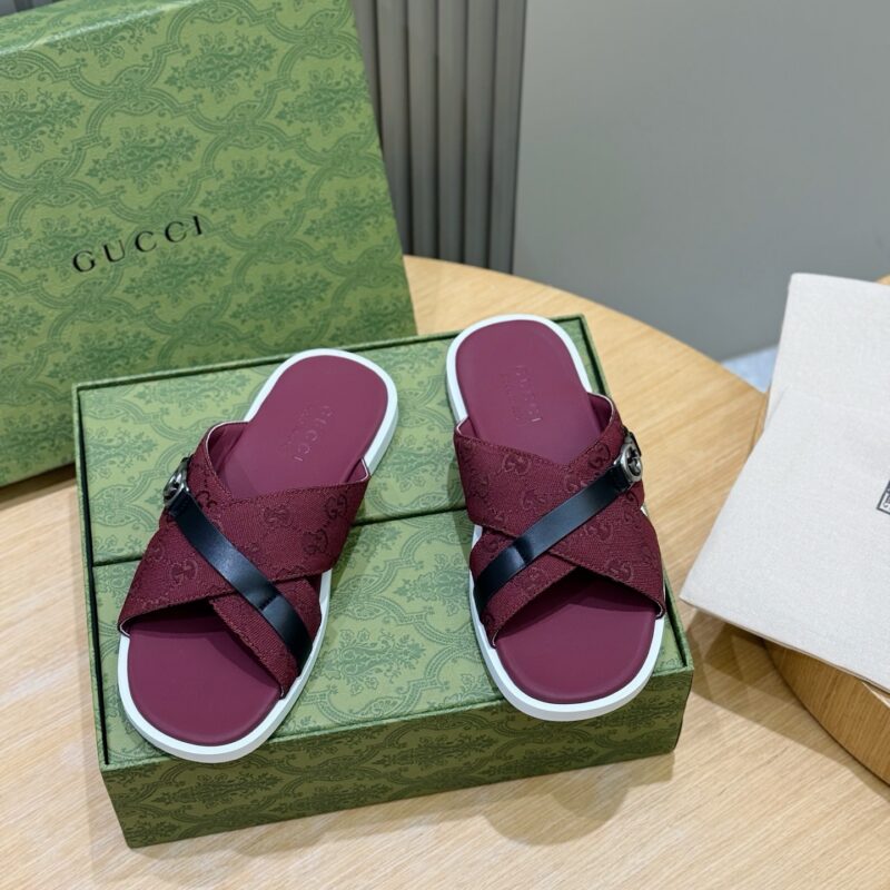 GUCCI 男士互扣式双G拖