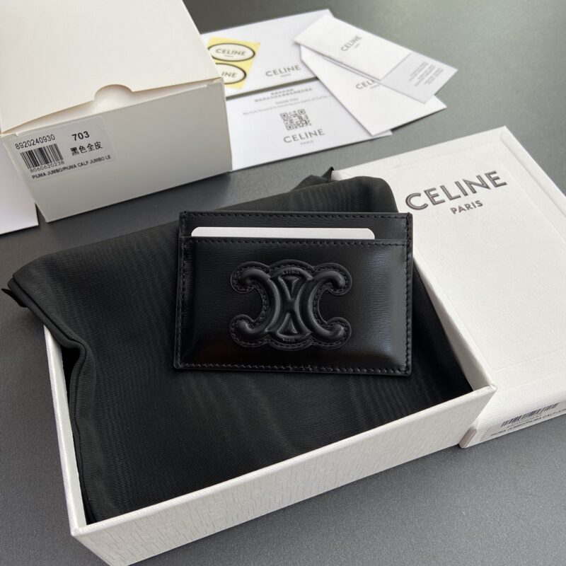 CELINE TRIOMPHE亮泽牛皮革卡包 编号:10B703EMJ.04LU 703 黑色全皮