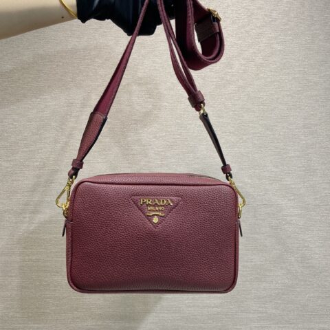 PRADA 新款双肩带🎉1BD082-1 波尔多红