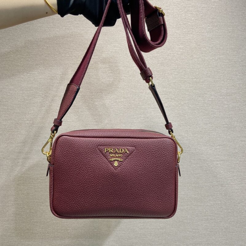 PRADA 新款双肩带🎉1BD082-1 波尔多红