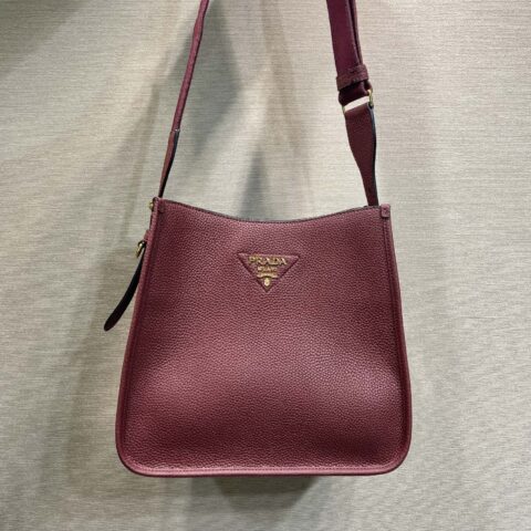 PRADA 新款织物斜跨包👏1BC073-1/大号tote包波尔多红