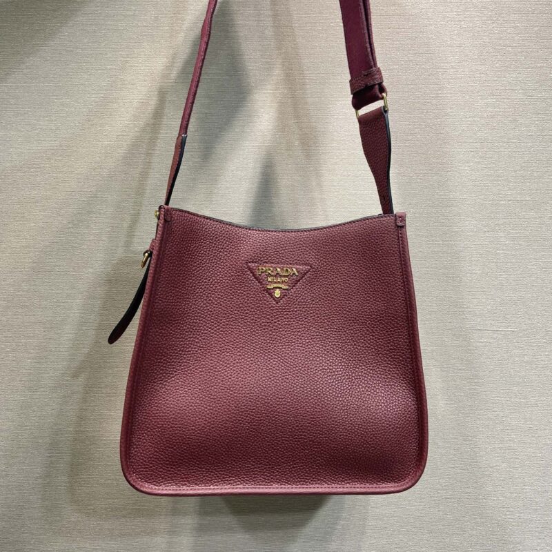 PRADA 新款织物斜跨包👏1BC073-1/大号tote包波尔多红