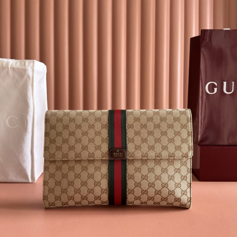 GUCCI Generation 系列 型号:875697 棕色/杏布