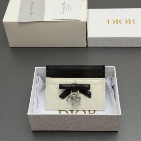 DIOR Lady Freesia卡夹系列 型号:S2604 黑/白腾格纹/羊皮