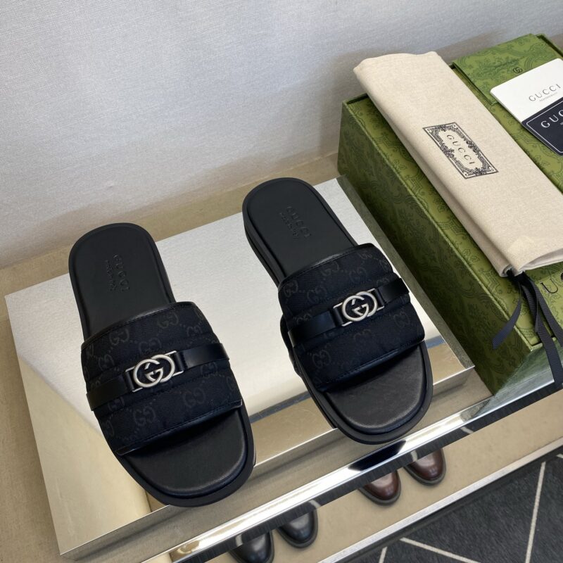 GUCCI 男士拖鞋