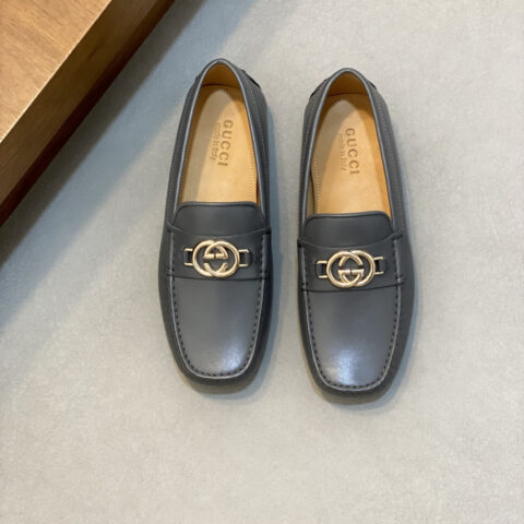 GUCCI 经典豆豆鞋