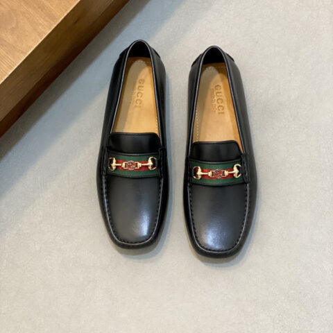 GUCCI 经典豆豆鞋
