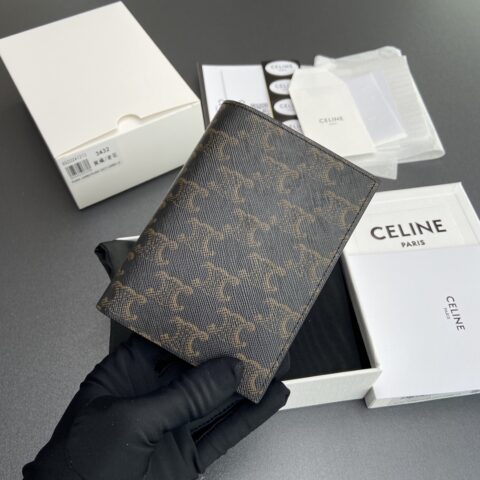 CELINE TRIOMPHE标志印花卡包 编号:10K3432BZR.38SI3432 3432 黃褐/老花