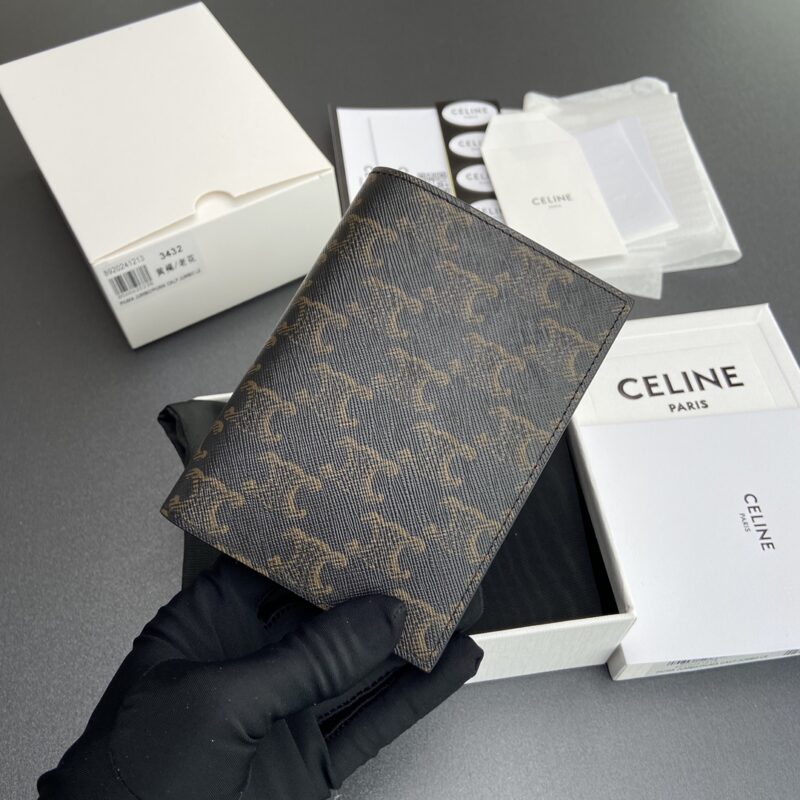 CELINE TRIOMPHE标志印花卡包 编号:10K3432BZR.38SI3432 3432 黃褐/老花