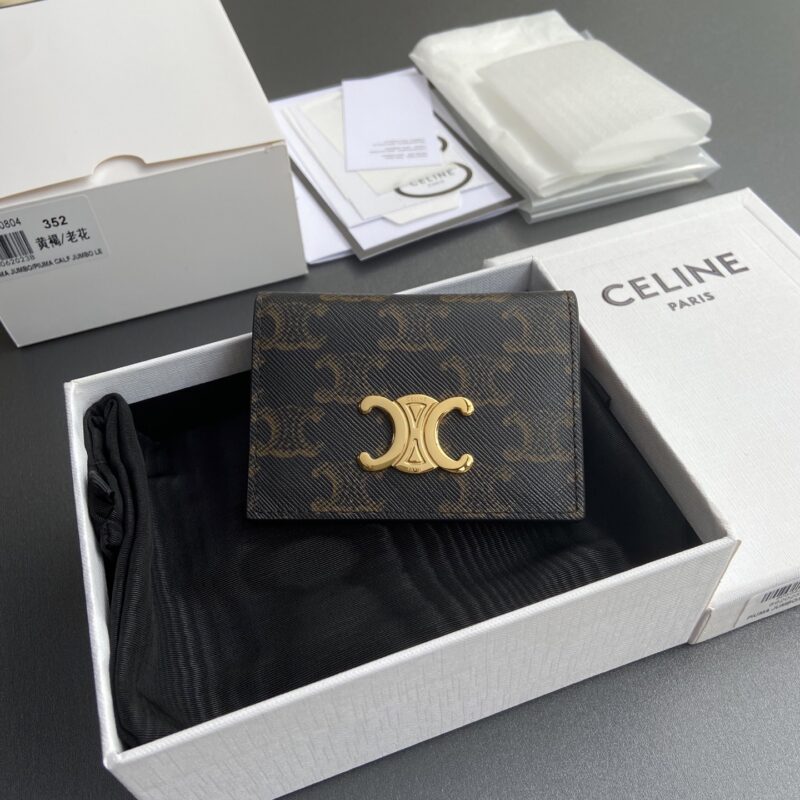 CELINE TRIOMPHE亮泽牛皮革翻蓋卡包 编号:10I 352 CPJ.04LU 353 352  黃褐/老花