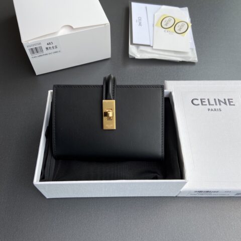 CELINE TRIOMPHE16亮泽牛皮革錢包 编号:10M483CQ7.04LU483 483 黑色全皮
