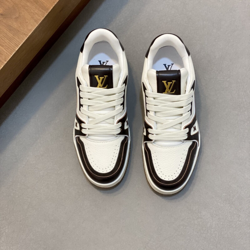 LV 男士新款TRAINER系列运动鞋