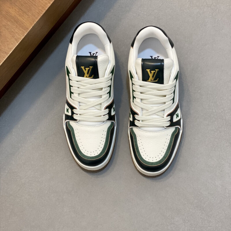 LV 男士新款TRAINER系列运动鞋
