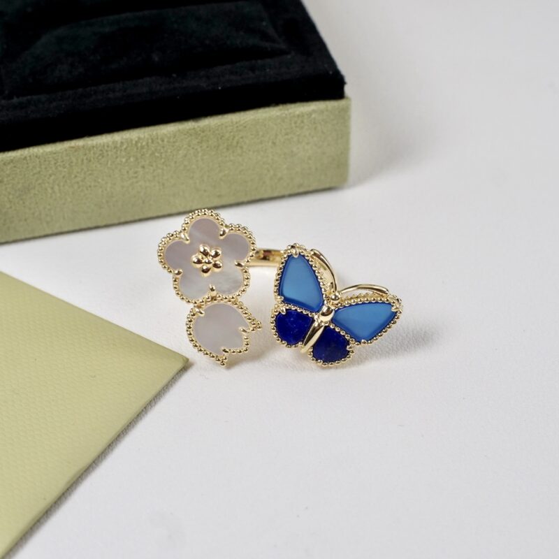 Van Cleef&Arpels Lucky Spring蓝蝴蝶戒指