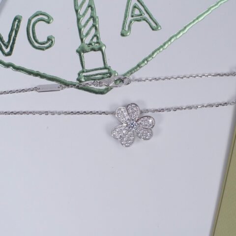 Van Cleef&Arpels VCA满钻三叶草项链