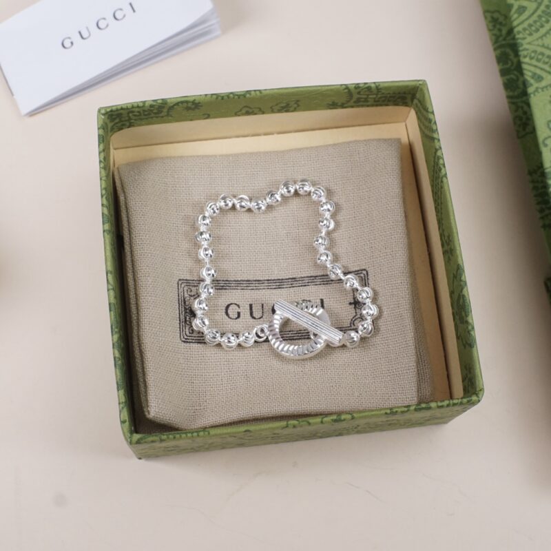 GUCCI 搭扣ot珠子银珠链式手链