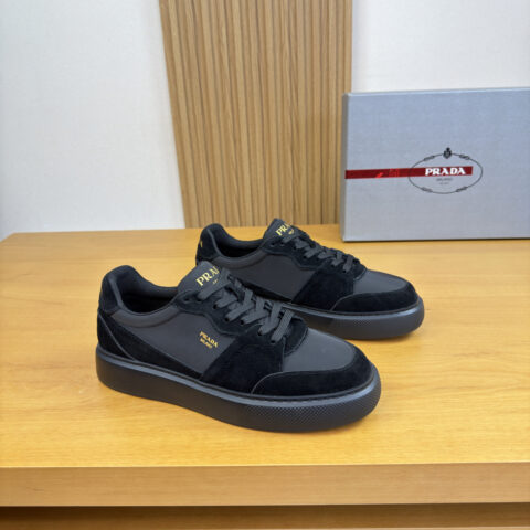 PRADA 原单·休闲运动板鞋