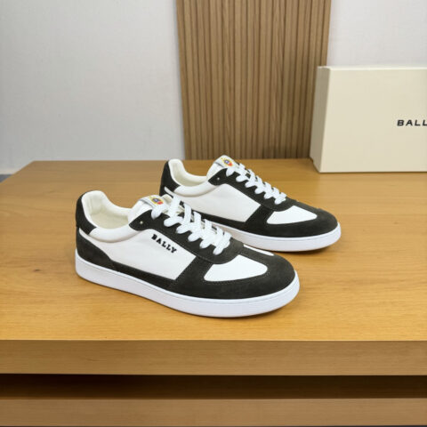 Burberry  原单·休闲运动板鞋