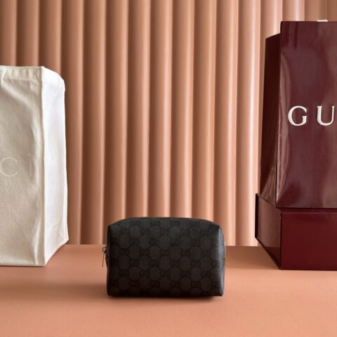 GUCCI Generation 古驰世代系列 型号：876050黑色/水晶