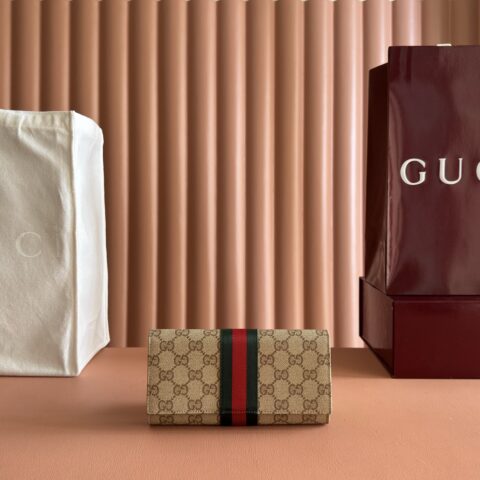 GUCCI  Essence Classic 系列 型号：876434棕色/水晶