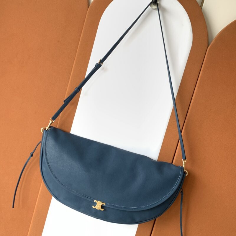 CELlNE Halfmoon 半月包🛍️款号:124142