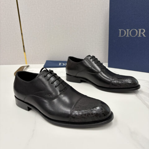 DIOR 最新款男士正装鞋皮鞋