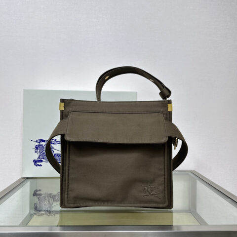 Burberry B家最新风衣面料托特包 型号7661 小号