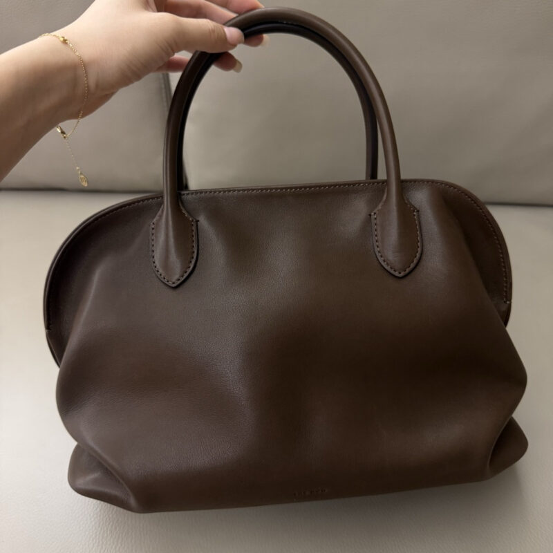 THE ROW Agnse Bag Masoni马鞍皮 型号:TR1219 摩卡棕