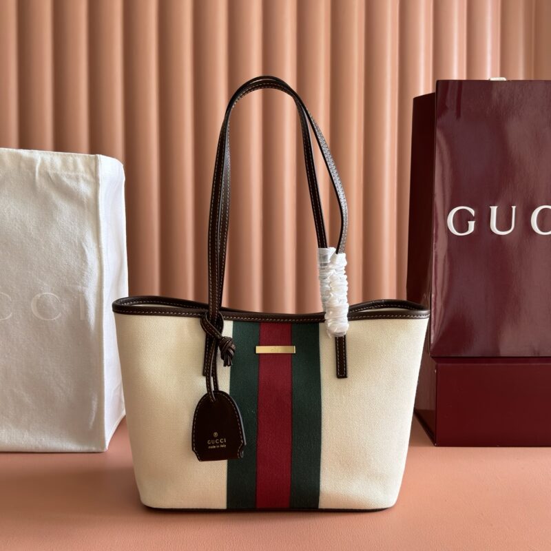 GUCCI Generation 系列 型号：A0034E棕色/帆布